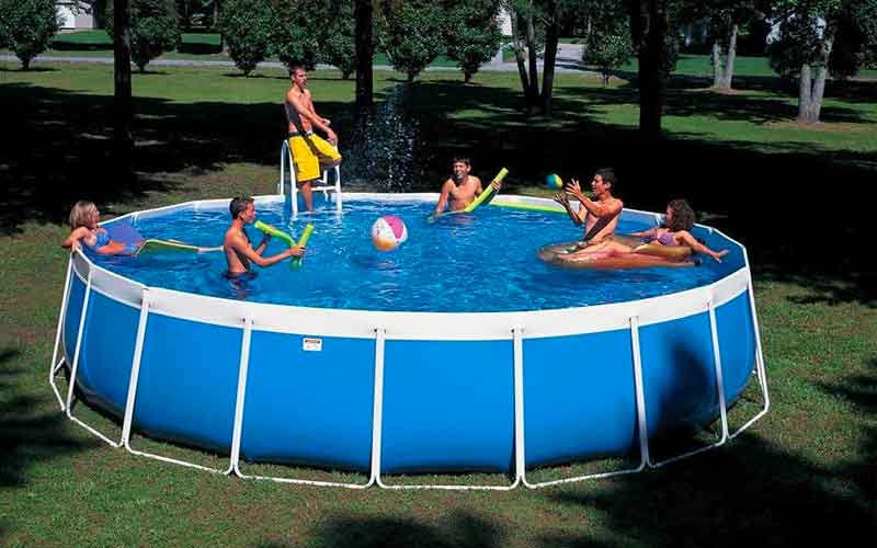 Above Ground Pools Family Image